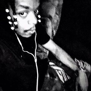 Meet your Posher, Kayjey